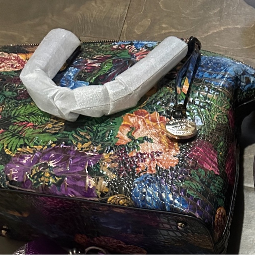 Brahman handbag, nice size with tassel